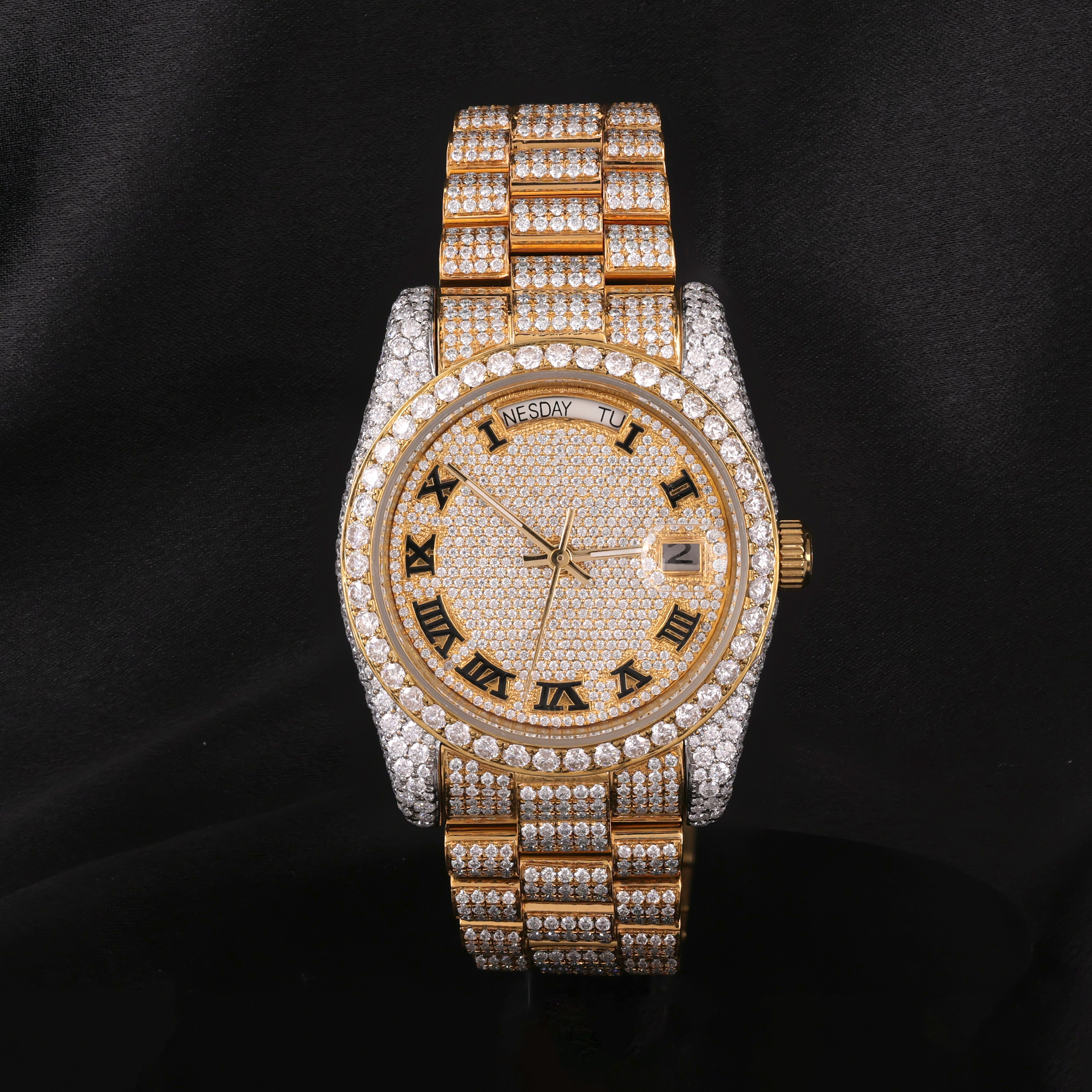 DripblingJewelry Iced-Out Gold Roman Dial Watch – Day & Date Edition