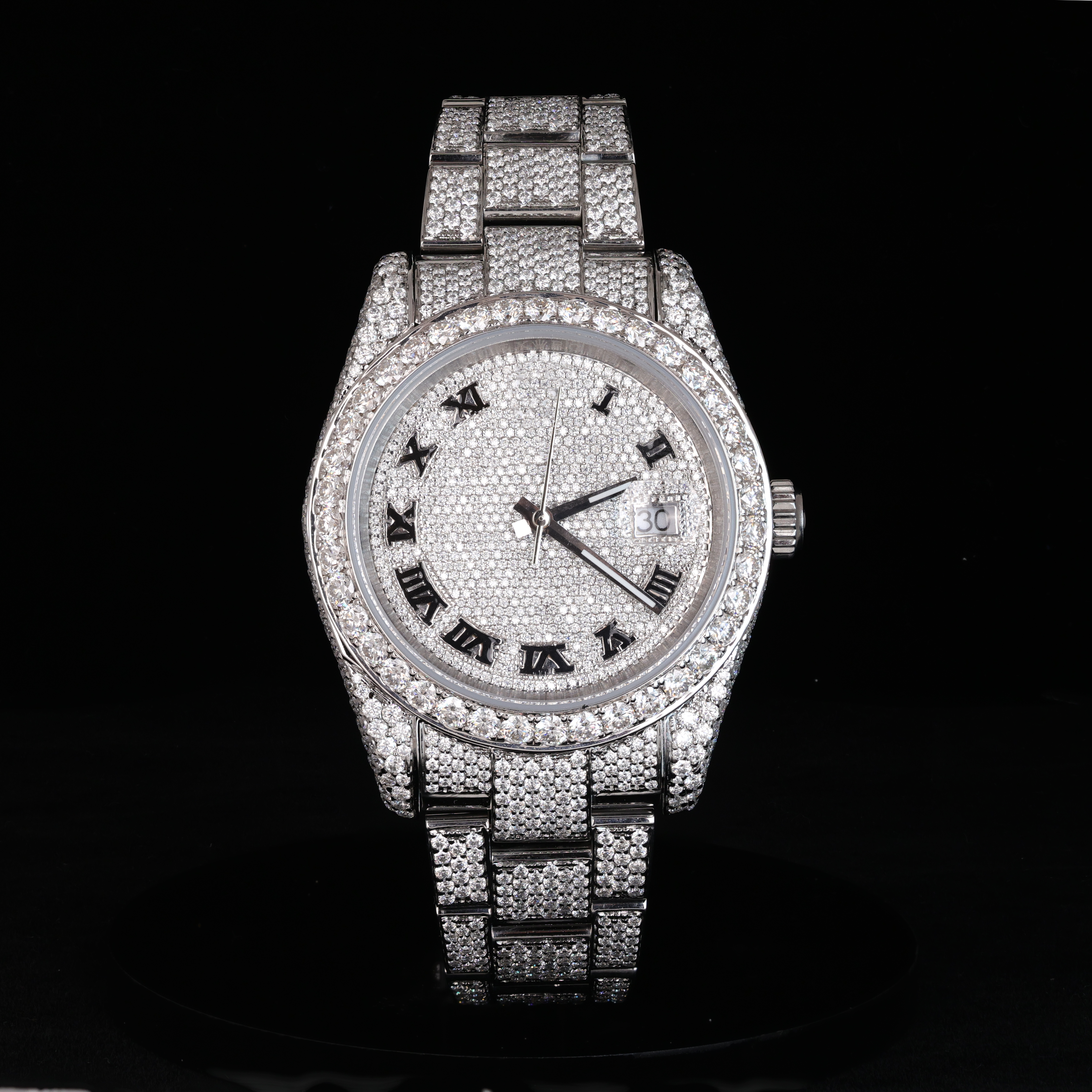 DripblingJewelry Iced-Out Roman Dial Luxury Watch – Full Diamond Finish