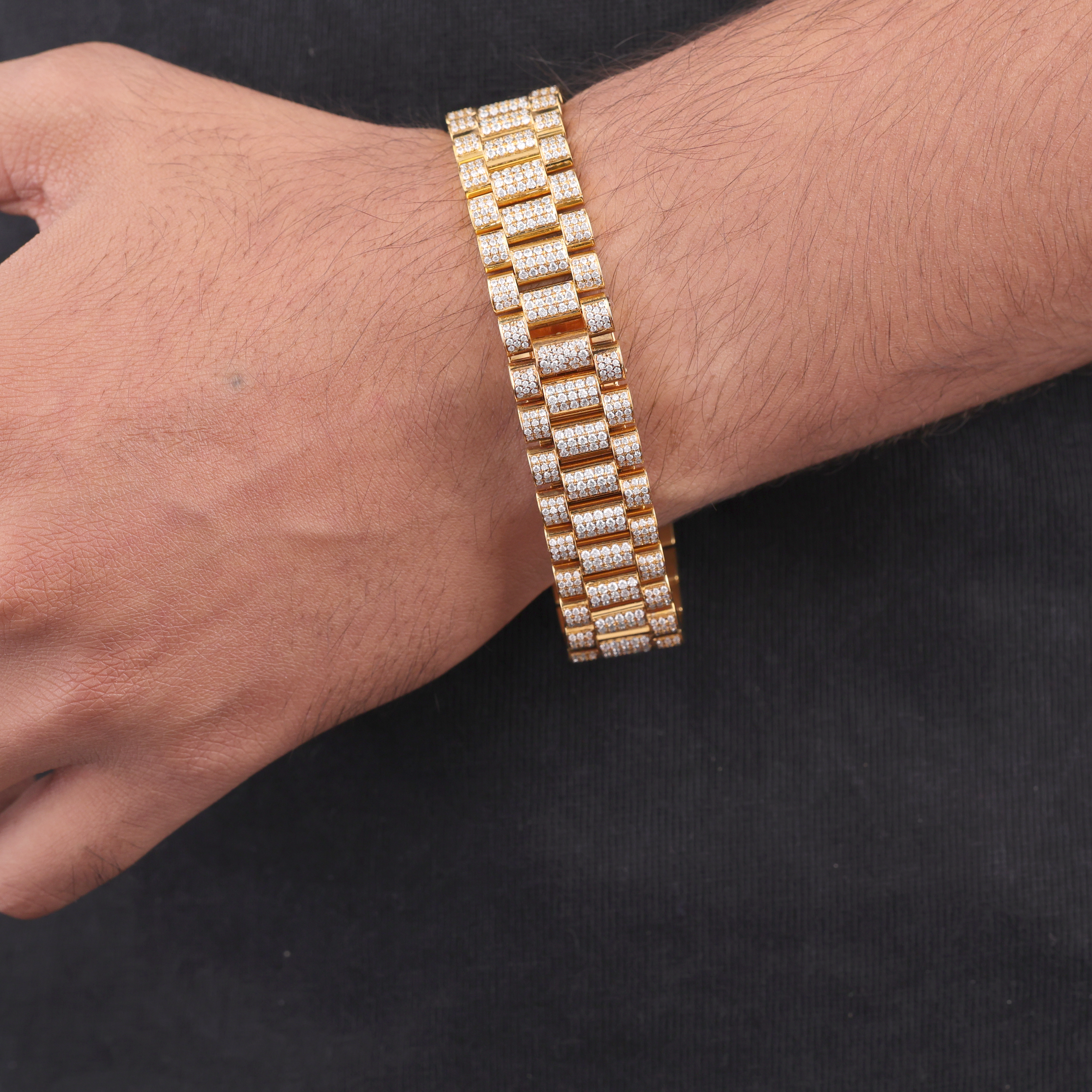 DripblingJewelry Iced-Out Gold Roman Dial Watch – Day & Date Edition