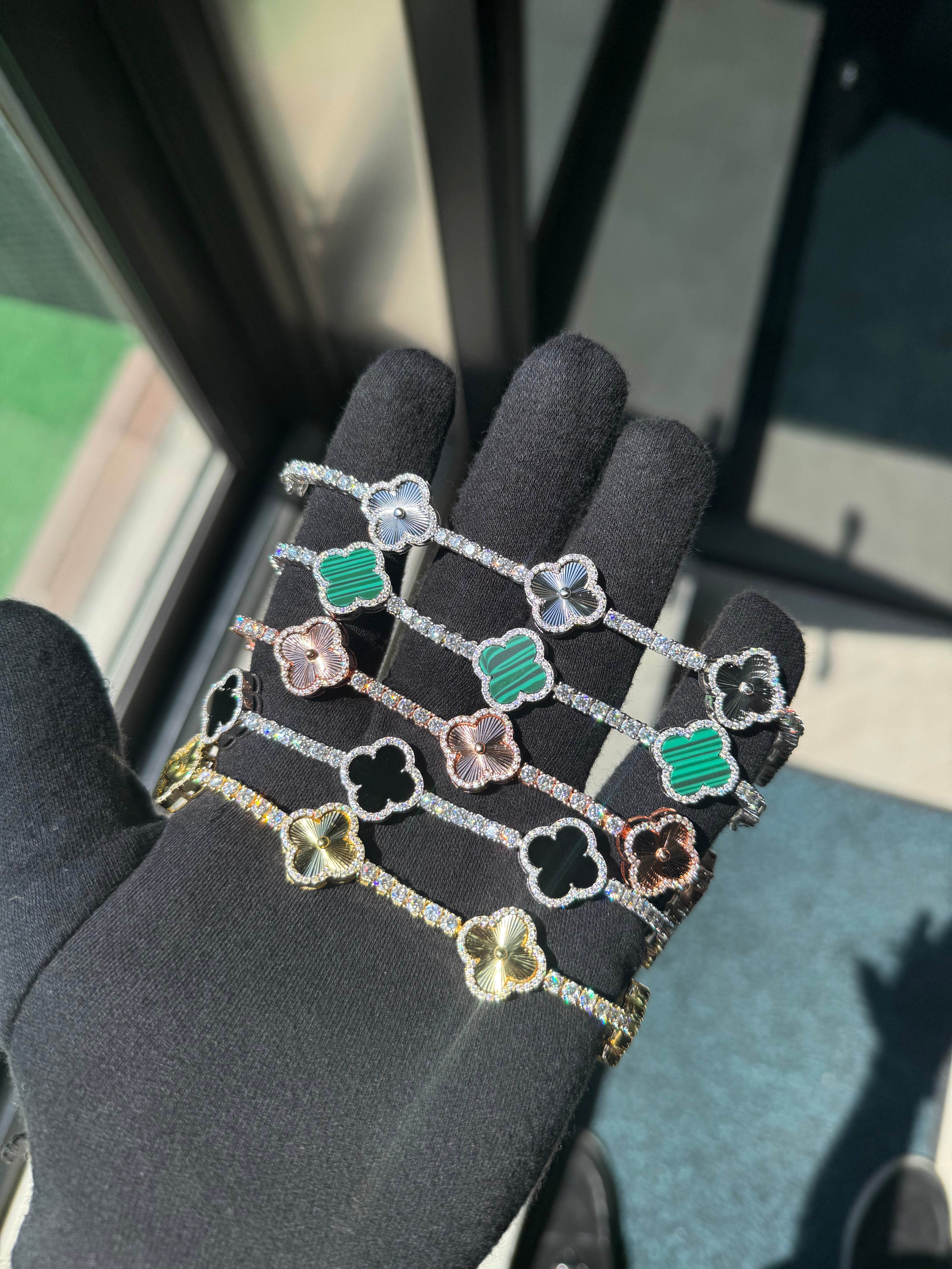 VVS TENNIS VAN CLEEF CLOVER BRACELET